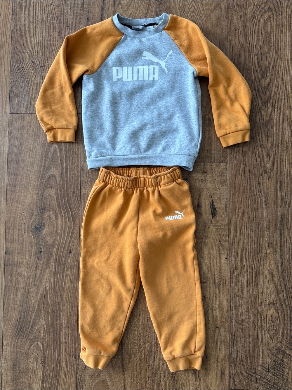 Puma toddler boys sweatsuit set, grey/gold, size 3T